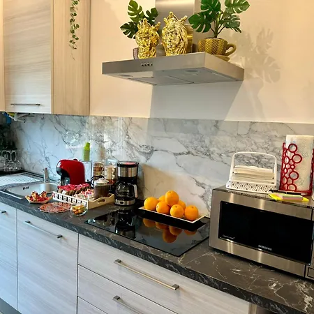 Cristina's House Konukevi 3*